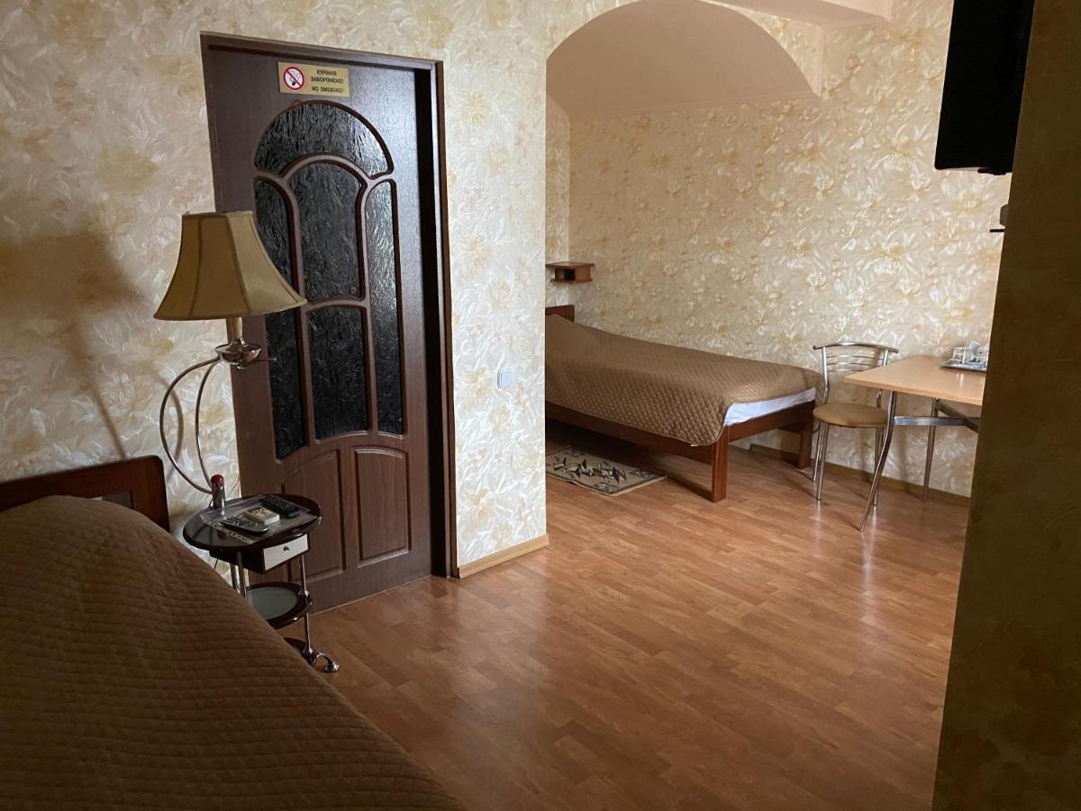Myla Гостинний Маєток酒店 外观 照片