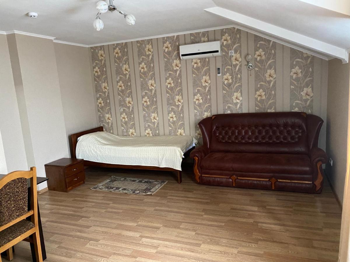 Myla Гостинний Маєток酒店 外观 照片